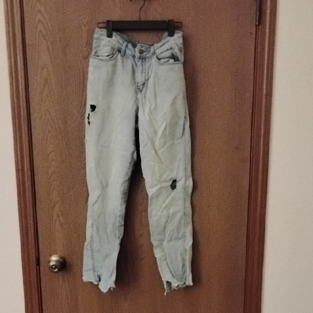 Distressed Light Blue Jeans